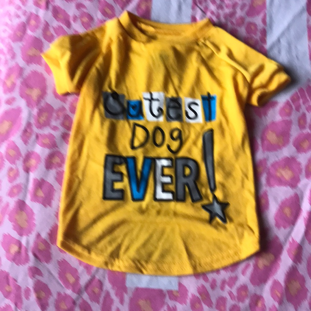 Awesome brand new doggie shirt!!
